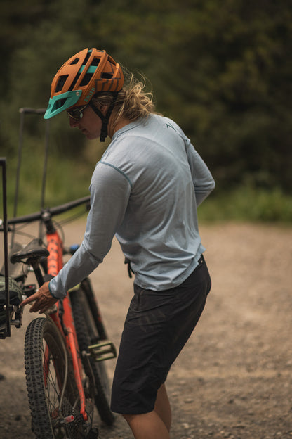 TOURMALINE,DIRT,DARK OLIVE,BLACK,SUNSET,CARIBBEAN BREEZE,MAUVE,DEEP OCEAN,PERIWINKLE,SMOLDERING ROSE